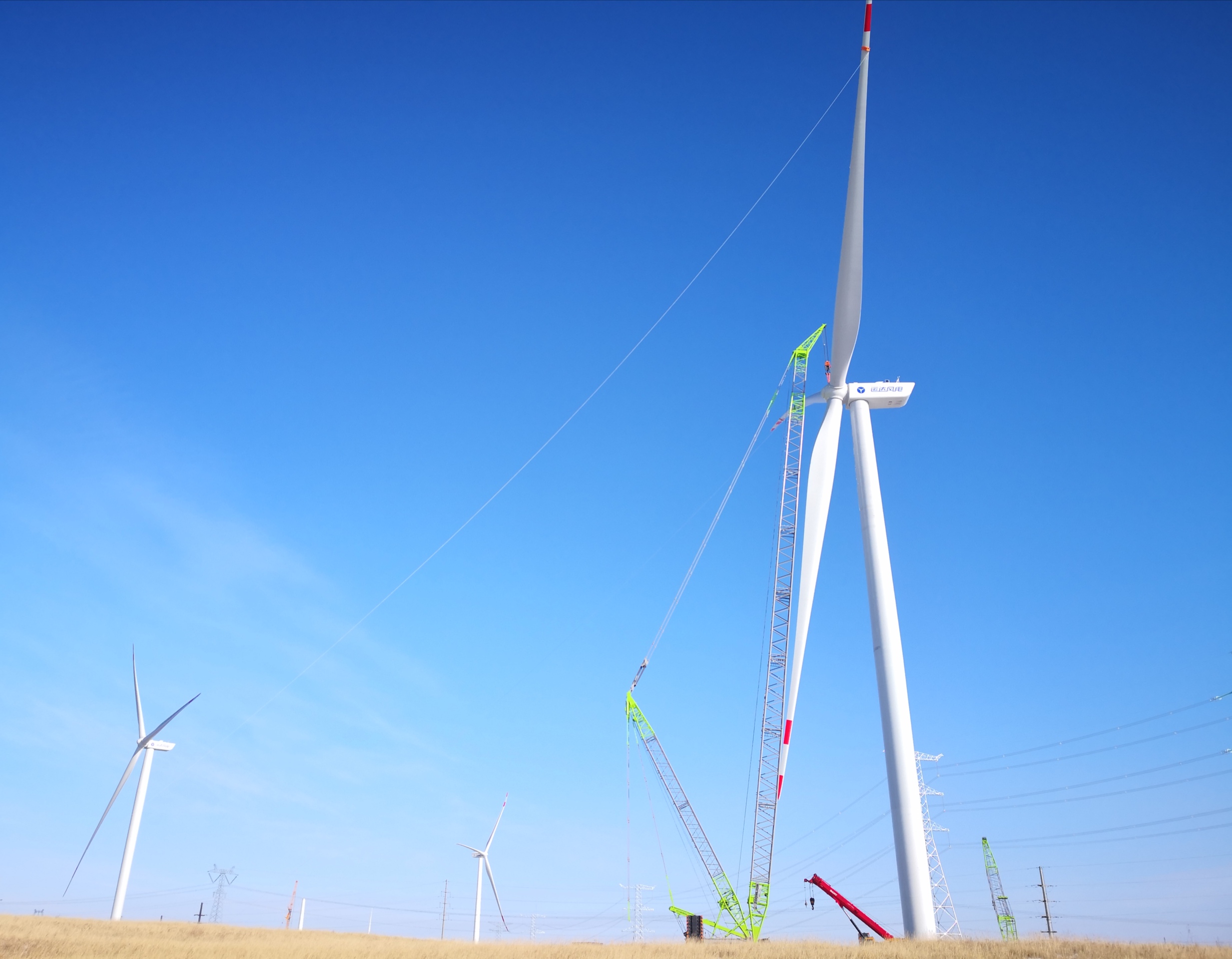 全球首臺4.5MW級三電平1140V鼠籠全功率風(fēng)電機(jī)組成功并網(wǎng)